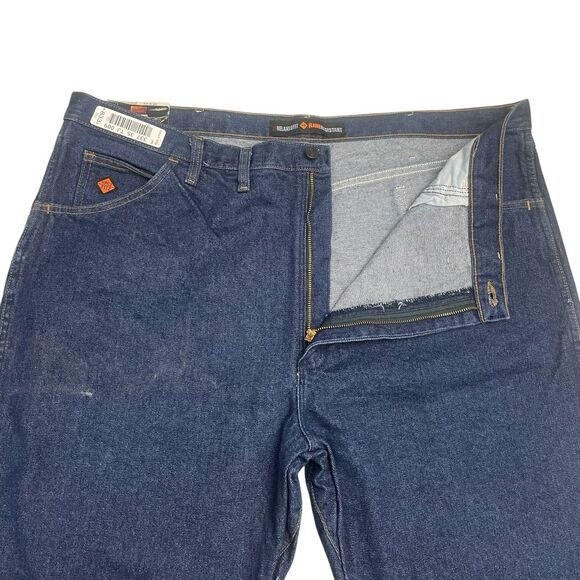 Wrangler Men's FR Flame Resistant Relaxed Fit Denim Jeans Size 44x32 HRC2 2112 - Picture 3 of 13